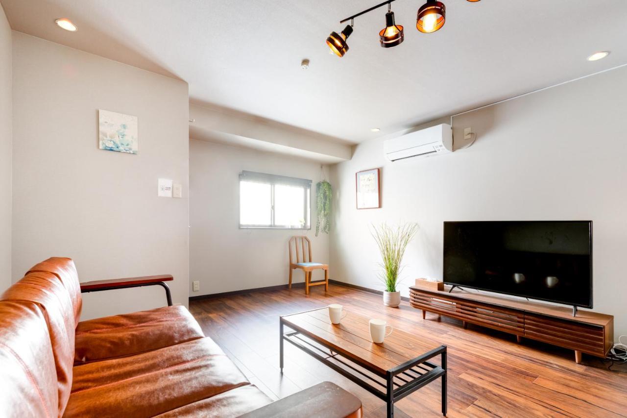 Chikyuutabikazoku Usj Ⅱ Villa Osaka Buitenkant foto
